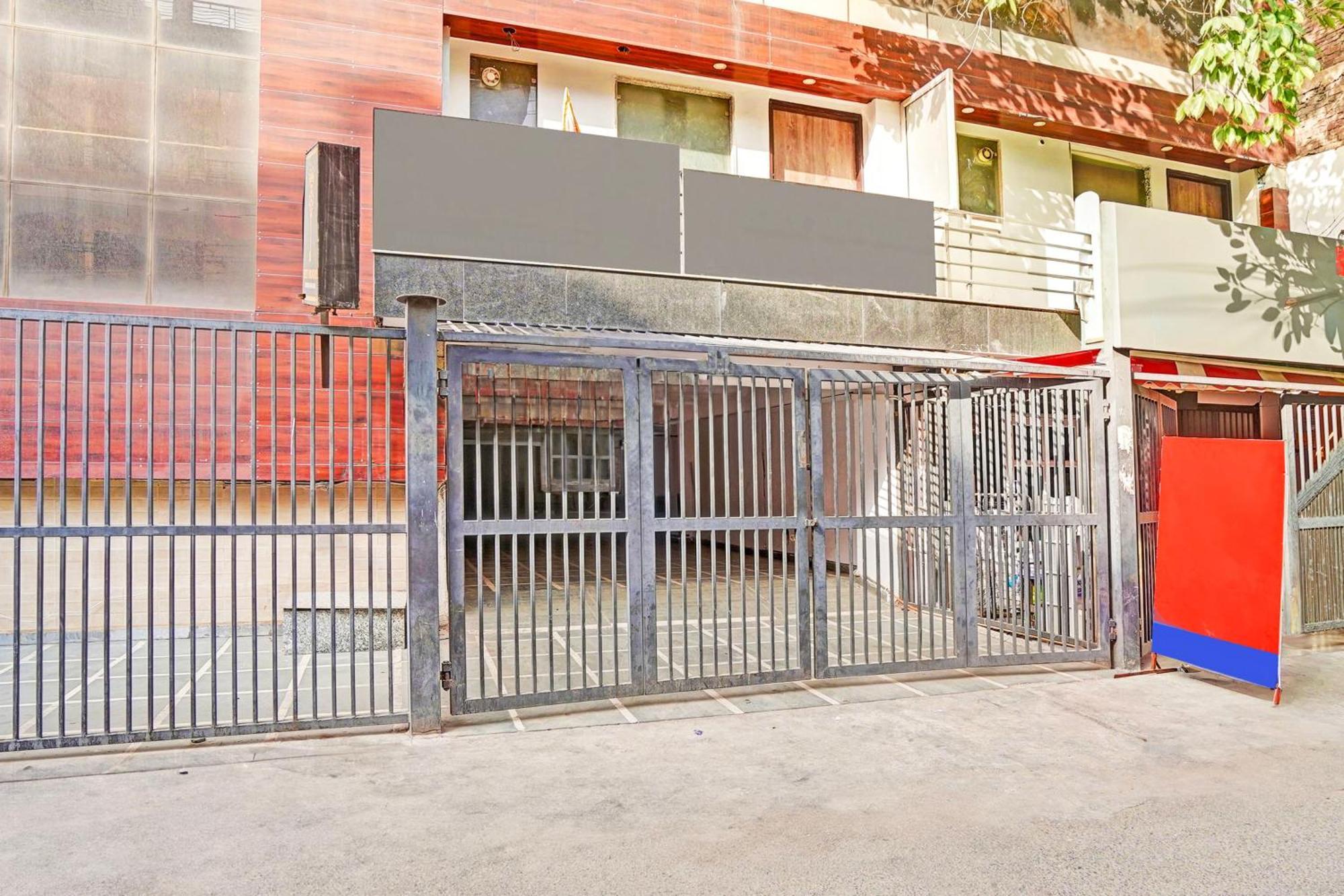 Collection O Tilak Nagar Near Pacific Mall Delhi (National Capital Territory of India) Exterior foto